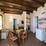 Lägenhet In Marche With Pool And Bbq